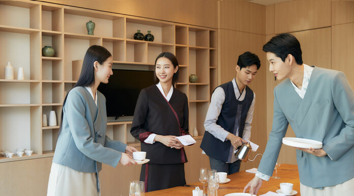 China says ‘Hanbok is traditional Korean culture’: diplomatic sources