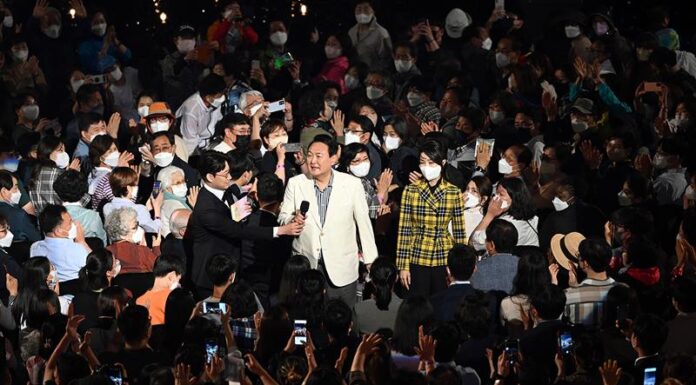President Yoon attends concert at Cheong Wa Dae marking opening