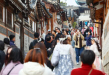 No. of int’l visitors hits record-high 6.77M in Jan.-April period