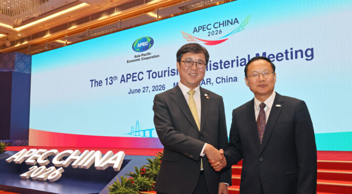 Culture minister proposes 2027-28 as ‘Korea-China Tourism Year’
